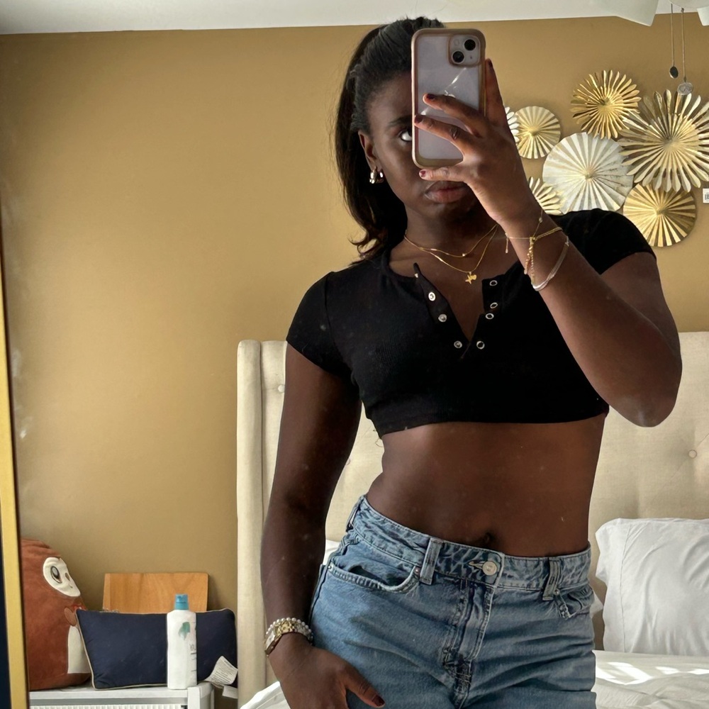 SHEIN Black Button-Detail Crop Top